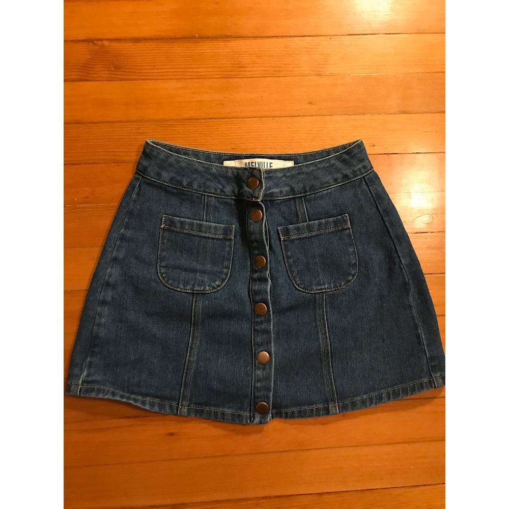 Brandy Melville skirt